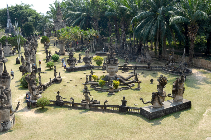 Wat Xieng Khuan. Tanon Tha Deua. Laos. Photo Serge Panarotto.
